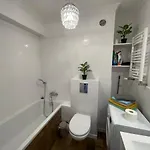 Apartment Sweet Apartment-free Parking-posciel Hotelowa