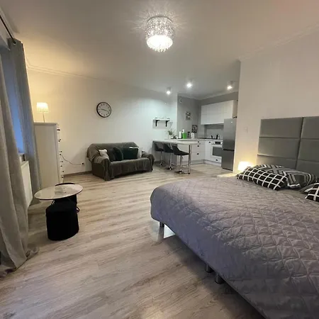 Apartment Sweet *